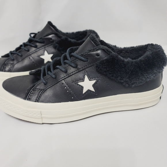 NWOB CONVERSE ONE STAR LOW STREET LEATHER WARMER 'BLACK' - FAUX FUR LINING - Picture 3 of 12